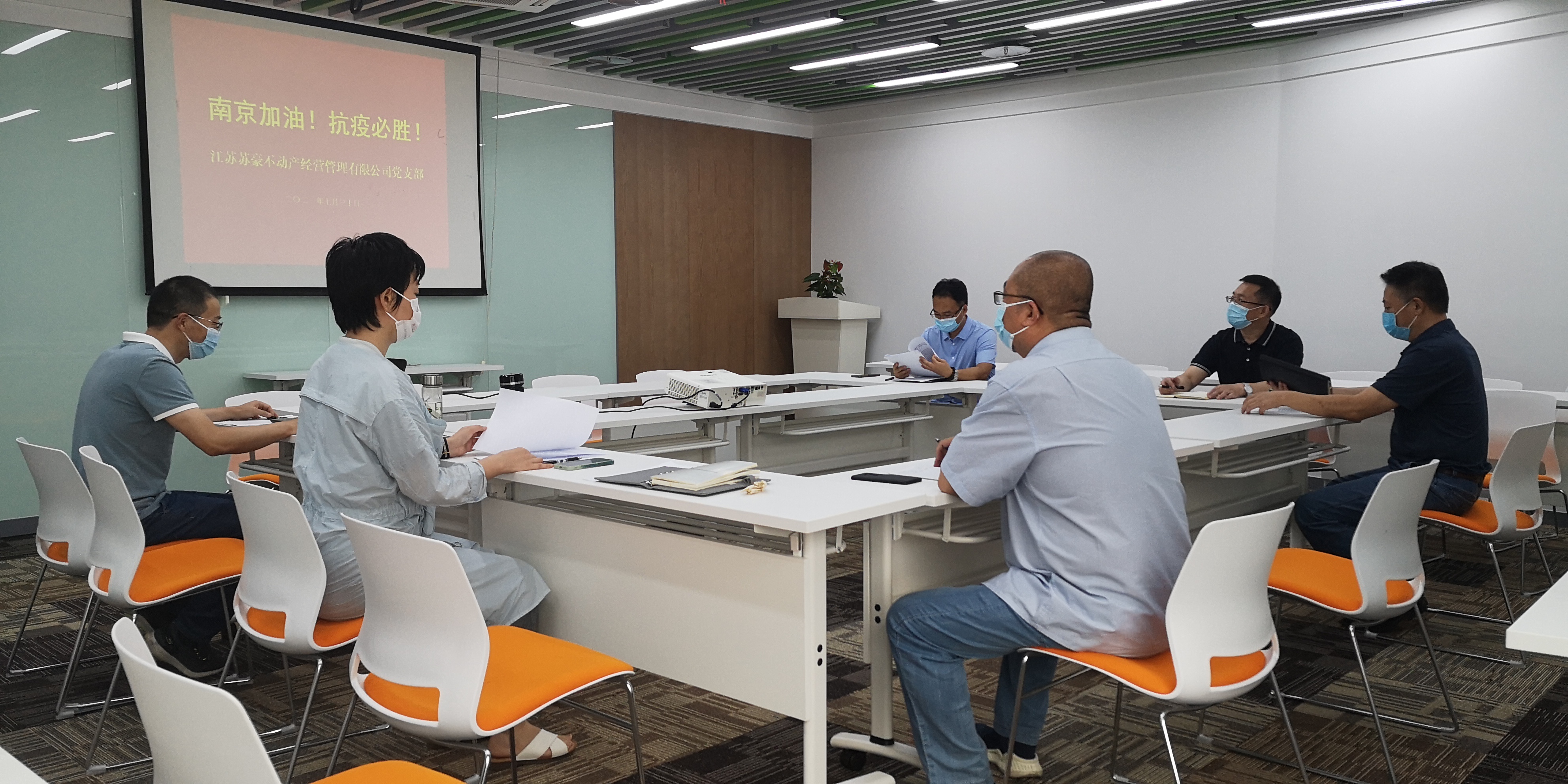 1627896240383576.jpg 1627896240383576.jpg